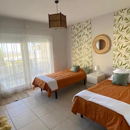 Holiday home Adosado Triplex 8 Plazas En Residencial De