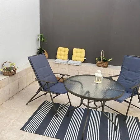 Holiday home Adosado Triplex 8 Plazas En Residencial De *