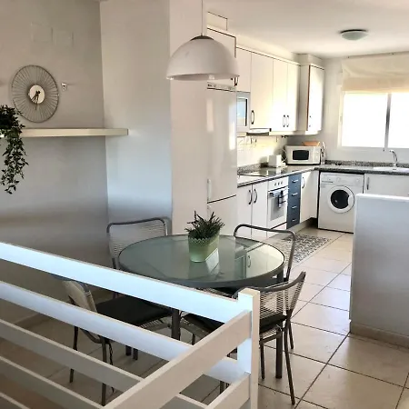 Adosado Triplex 8 Plazas En Residencial De Holiday home Peniscola
